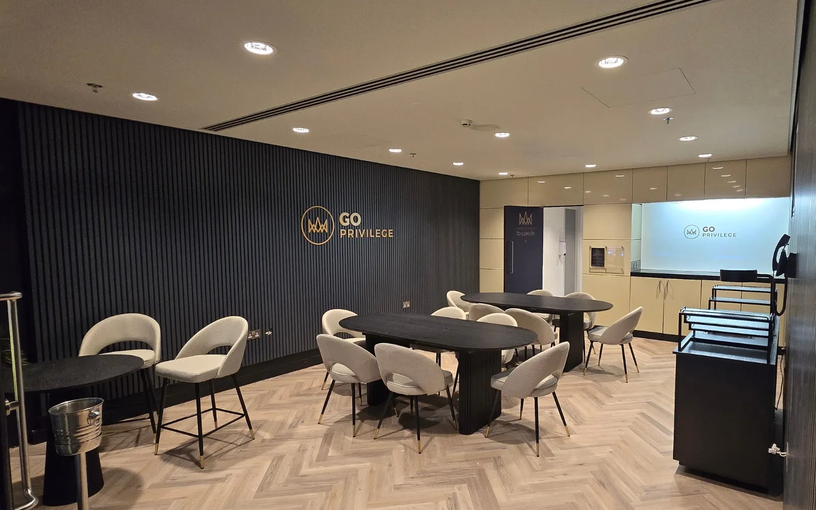 Suite Interior