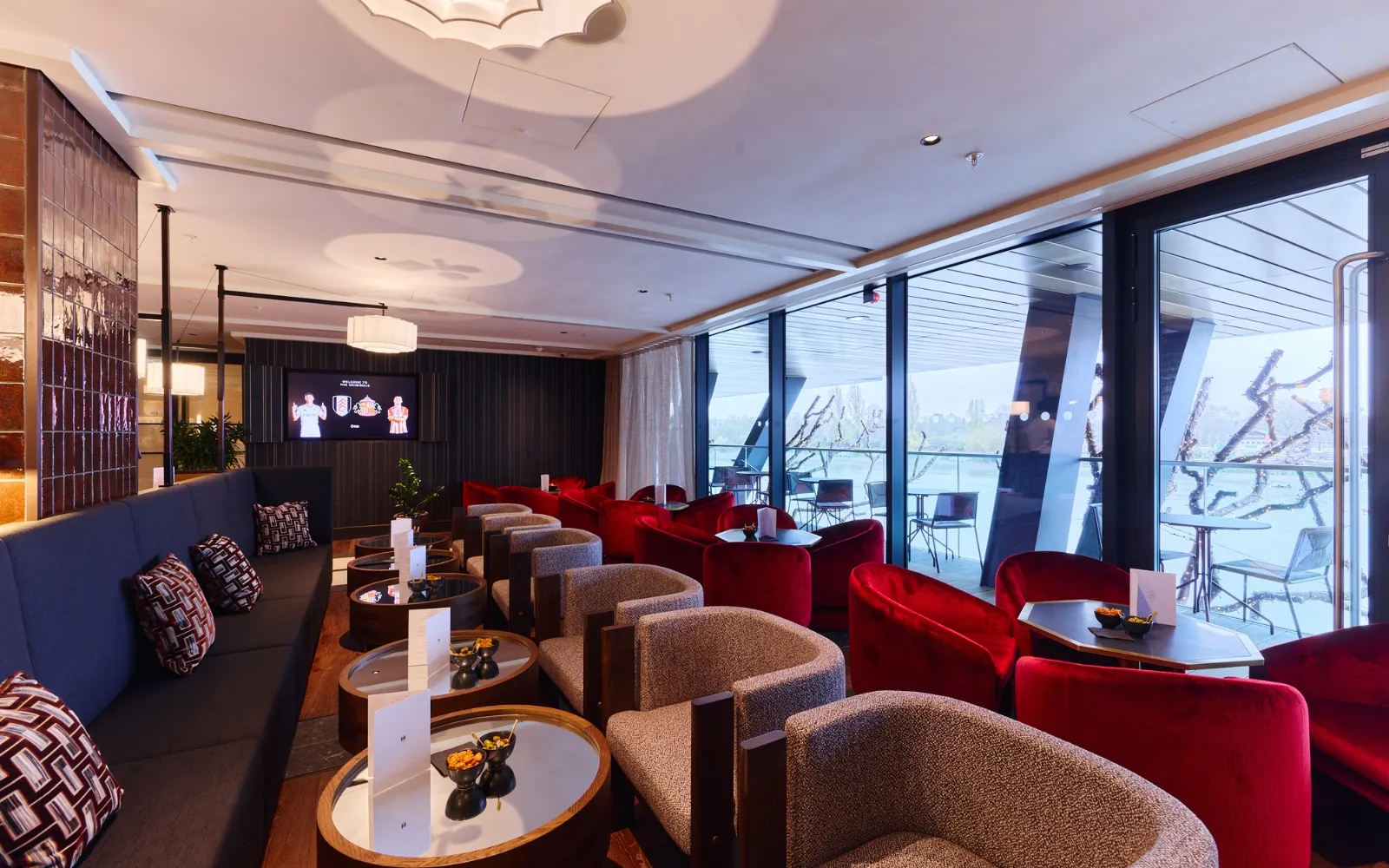 Originals Lounge Fulham FC