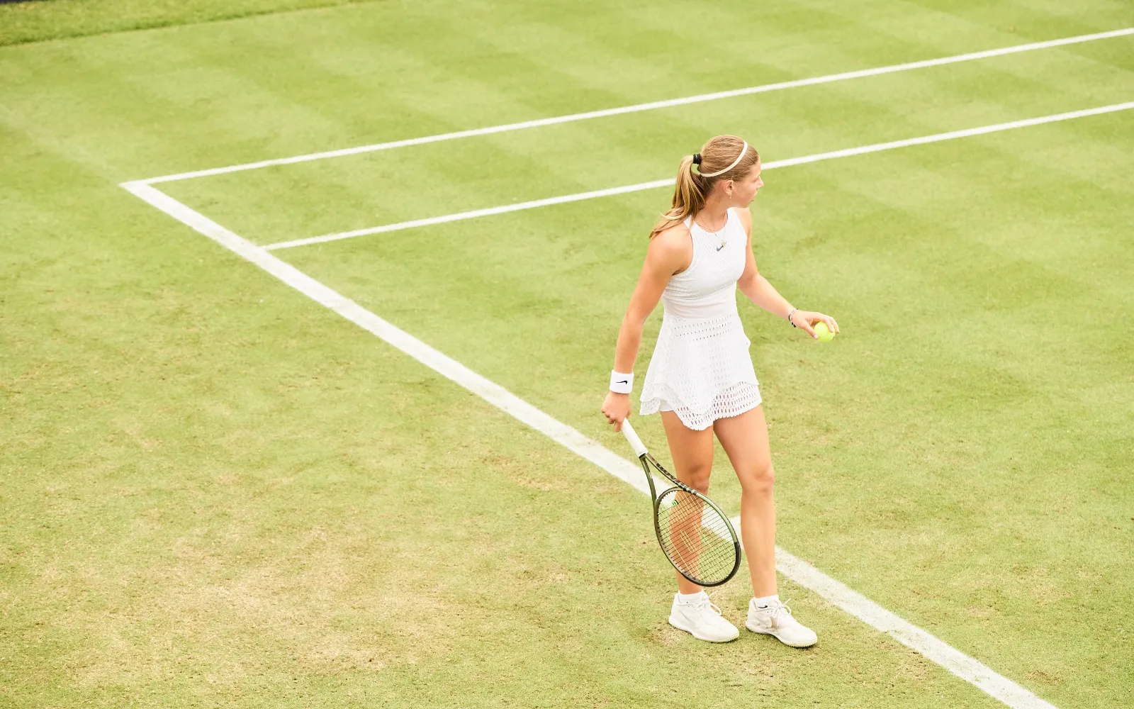 Giorgio Armani Tennis Classic 2027 gallery image 2