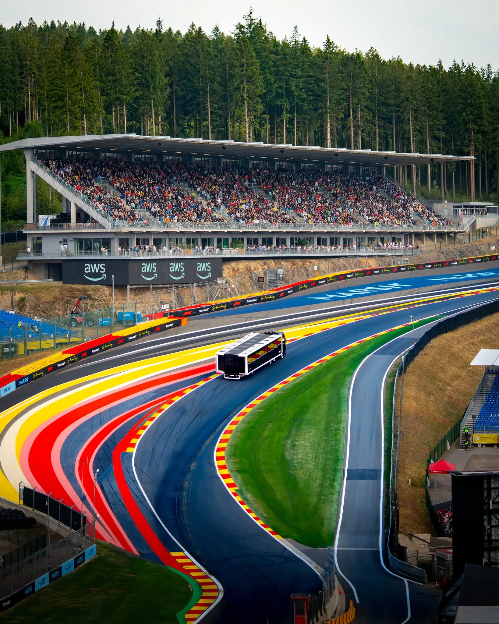 The Out Lap gallery image 4